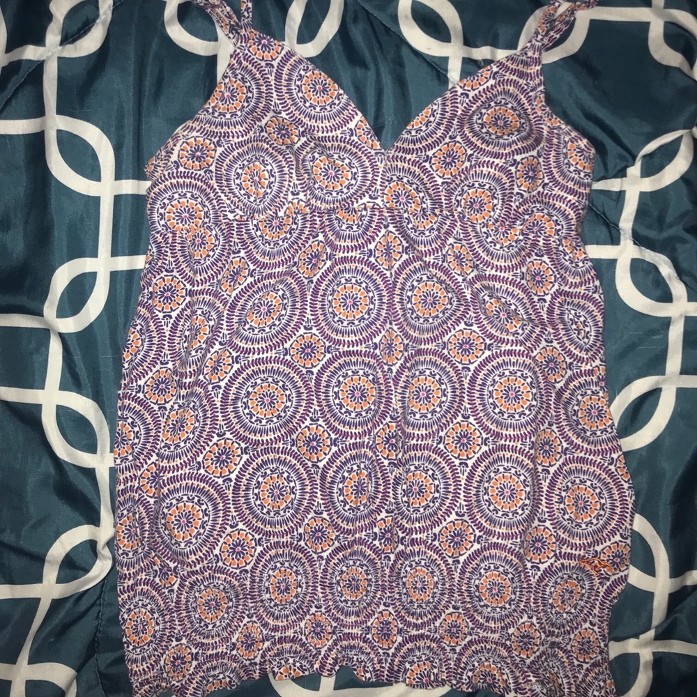 Clothes - Picture 3 of 4